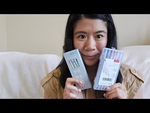 ASMR -   Tingly Tapping 💕 (whispering)