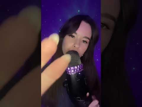 ASMR kiss 💋