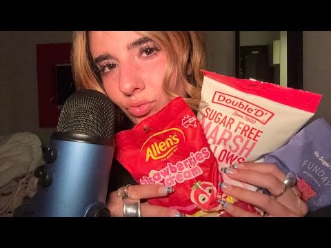 [ASMR] Eating Candy (close sticky eating sounds)