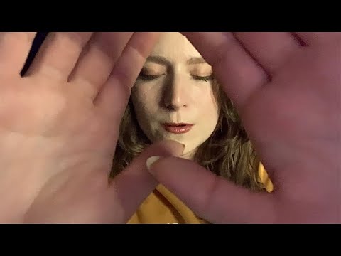 ASMR Reiki | Hypnotizing Hand Movements + Energy Pulling + Whispered Positive Affirmations 🌙