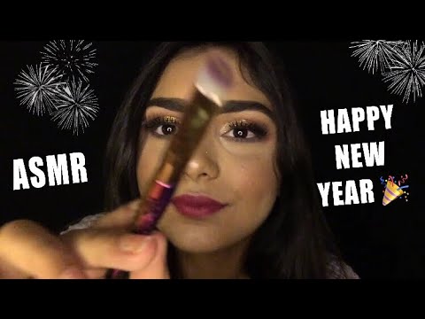 ASMR ROLEPLAY- TE MAQUIANDO PARA O ANO NOVO ✨