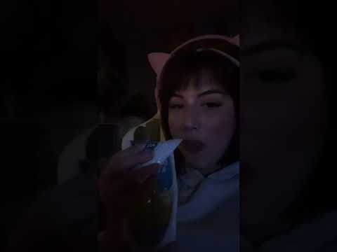 ASMR crunchy pickle #tingles #tinglenation #relax #asmrtingles #tingleexperience #asmrtriggers #asmr