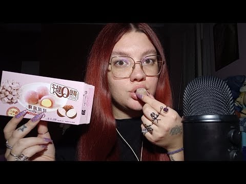 TARO MOCHI (Relaxing Chewy Eating Sounds) 😴💜 | ASMR ITA