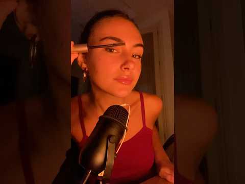 asmr te maquillo muuuy rapido