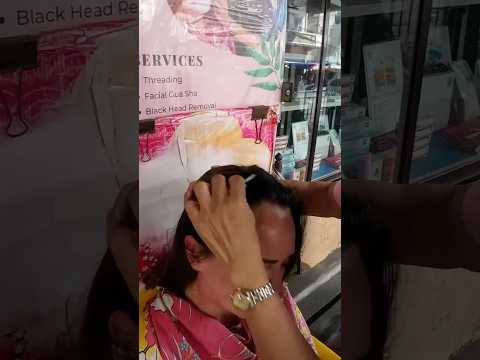 Masaje callejero para lifting facial con gua sha 😳 #masaje #massage #facial #guashamassage #short