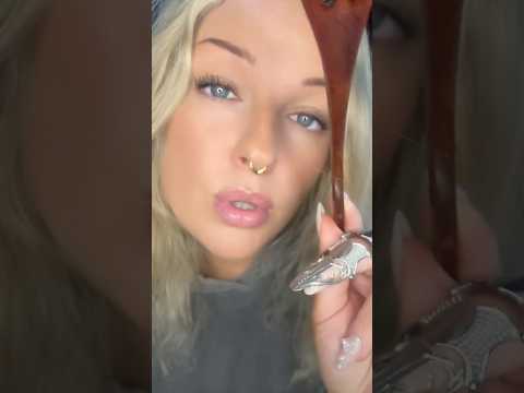 Tingle time #asmr #mouthsounds #eating #you #tingles #visualtingle #asmrtriggers #asmrtingles