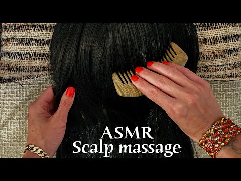ASMR 🌙 Scalp and hair massage - Gentle massage movements and hair brushing (no talking)