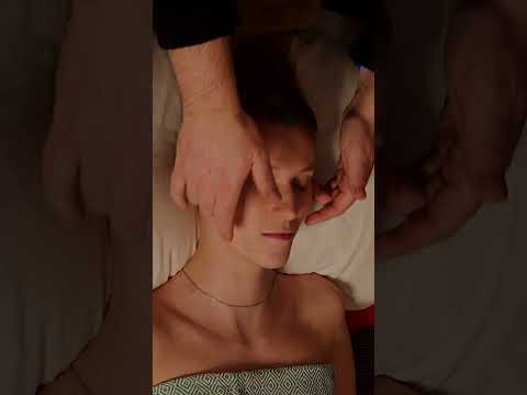 Relax and Heal: Jaw Massage for Heartfelt Relief