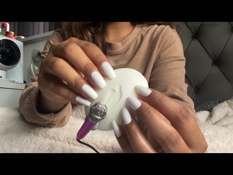 [ASMR] tapping & scratching with the mini mic 🎤