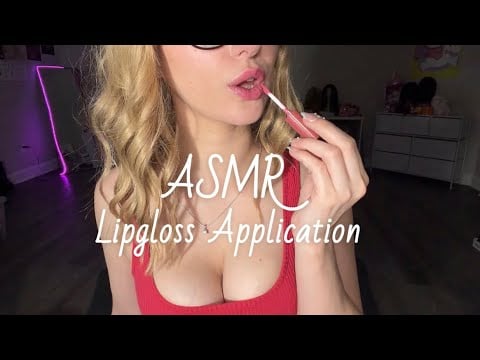 ASMR 👄Upclose Lipgloss Application with Wet Mouth Sounds & Tingles💄