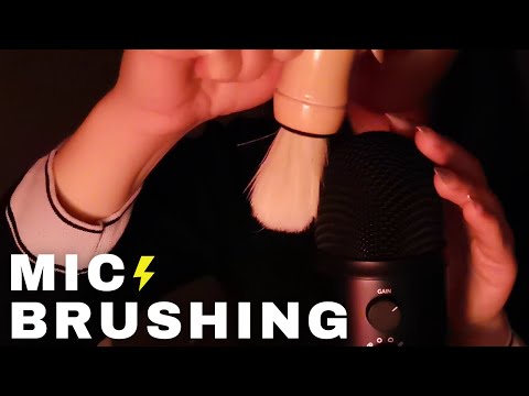 ASMR -  FAST INTENSE MIC BRUSHING | different brushes for sleep | no cover | Whispering ramblings 💖