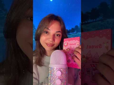 Face Painting with a Sweet Palette 👩🏻‍🎨🫟🖌️ #asmr #hsyasmr #asmrpainting #painting #mouthsounds