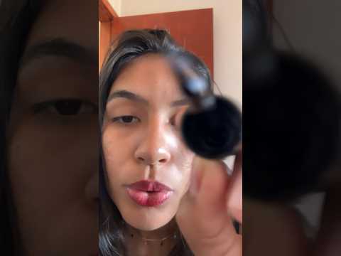 Asmr te maquiando com saliva #asmr #asmrvideo #asmrspitpainting