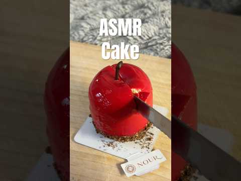 The most perfect mirror glazed apple cake