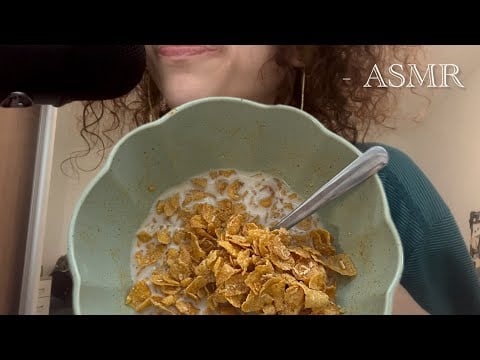 [ASMR] Bowl of Cereal 🥣 (eating sounds) *crunch
