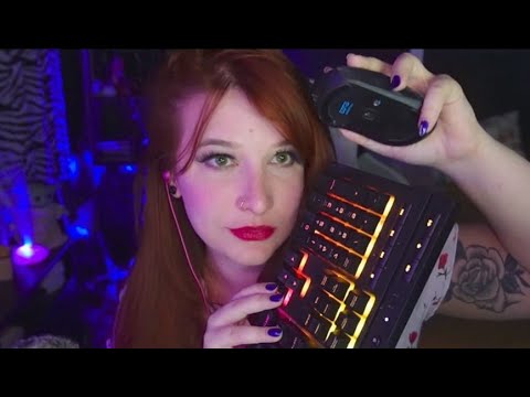 ASMR - Sons de teclado e Inaudível ♥ (keyboard sounds and inaudible)