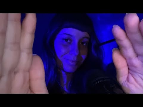 ASMR Atenção Pessoal 😴 Carinho, Massagens, Sussurros & Hand Sounds (+ Chuva 🌧️)