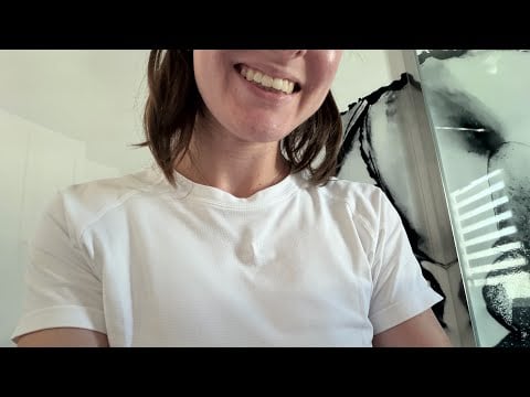 ASMR MOUTH SOUNDS & HAND MOVEMENTS