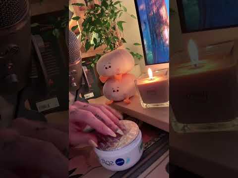Nivea Cream Tingles 🌟⭐ ASMR  #relaxation #relax #triggersforsleep #asmr #visualtingle