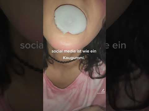 Chewing #bubblegum #mouth #shortsvideo #chewing