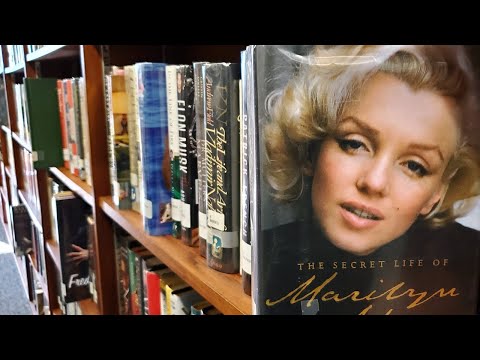 Public ASMR📚LIBRARY Book Spine Tapping + Scratching😴