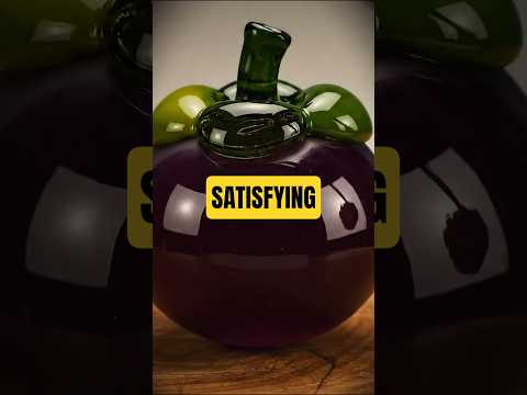 The Most Satisfying Mangosteen Slices