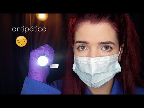 ASMR 👩🏻‍⚕️ Doctora ANTIPÁTICA te hace revisión médica | ROLEPLAY | ASMR en español