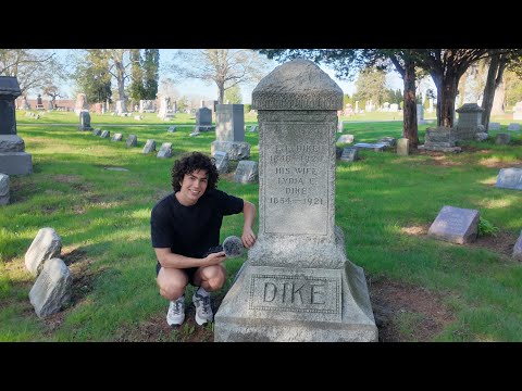 Graveyard ASMR (Tingles To Ghosts) 🪦