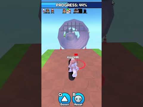 Roblox ASMR - Eating Frozen Grapes While Skating!  #asmr #roblox #shorts