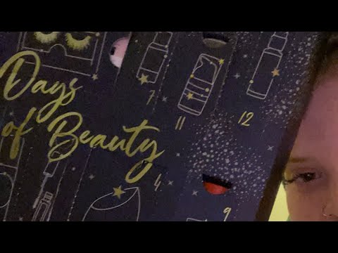 Advent calendar unboxing