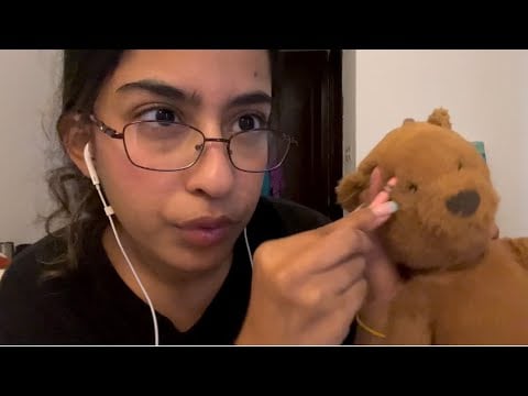 Day 26 ⭐️ ASMR doing makeup on my teddy with crayons 🖍️