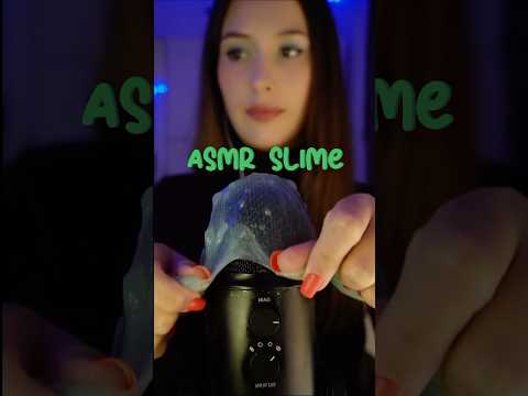 Je sais je devrai pas jouer avec ma 🤧✨ #asmr #slime #asmrslime #greenslime #oddlysatisfying