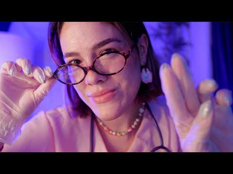 ASMR Roleplay 🧑🏼‍⚕️ enfermeira cuida de você doente 🤧 voz suave br