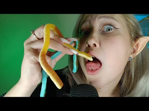 АСМР ИТИНГ МАРМЕЛАДНЫХ ЗМЕЕК | ASMR EATING SNAKE CANDIES