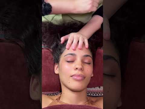 ASMR: Relaxing Vietnamese Full Body Massage for Instant Sleep! #shorts