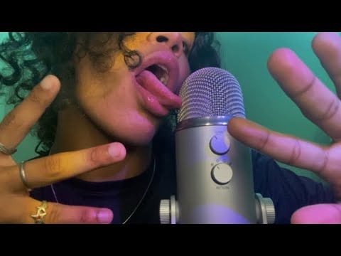 ASMR MOUTH SOUNDS FAST AND AGGRESSIVE, Soft Speaking,, Hand movements + triggers super Tingly