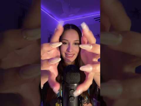Des guilis tout plein le cerveau 🤭 #asmr #handmovements #mouthsounds #hypnosis #relaxingvideo
