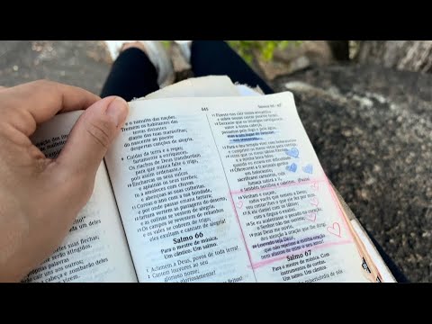 ASMR na natureza lendo a palavra de DEUS (Salmo 121) 🤍🌿 #asmrcristao 