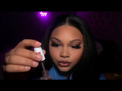 asmr| your bestie does your nails roleplay 💅🏽 (close whispers, gum chewing, personal attention)