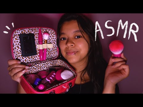 Ta grande-soeur Te Maquille Avec Du Faux Maquillage 💄 (ROLEPLAY ASMR FR)