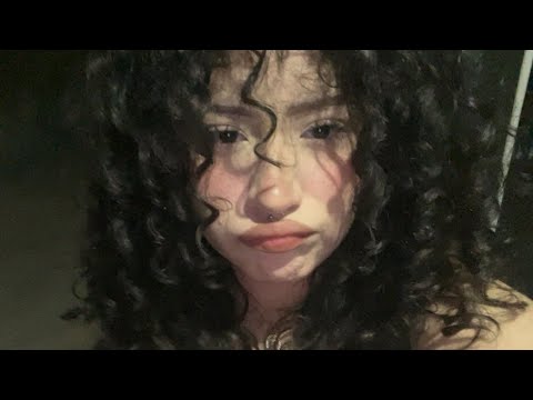 ASMR ANTIPÁTICA TE MAQUILLA