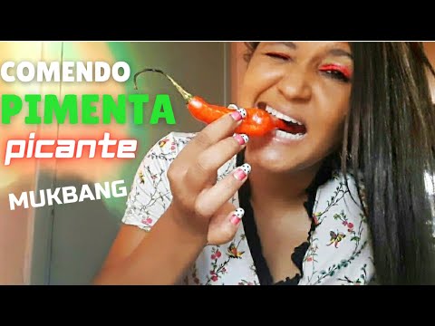 ASMR MUKBANG comendo🌶️ PIMENTA PICANTE🌶️  sons de mastigação crocante - eating sounds - 1 minuto