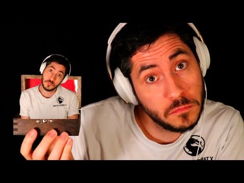 Un ASMR avec un mini moi qui fait de l'ASMR