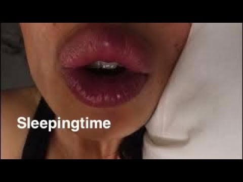 Tiny POV: Fall Asleep With Giantess Kisses
