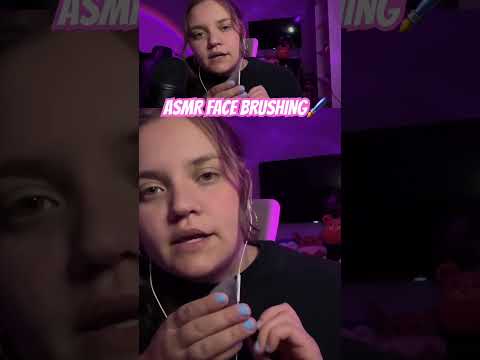 ASMR Face brushing and whispers🤫 #visualtingle #mouthwhisper #asmr #tingles #facebrushing