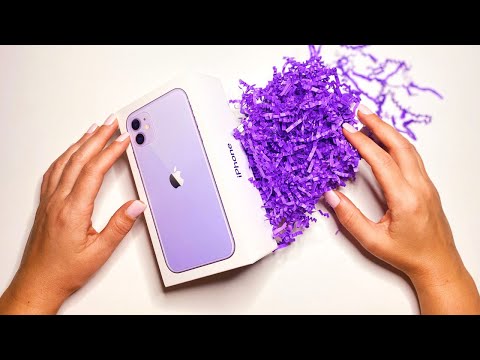 ASMR • Unboxing my new iPhone 11 (Lo-Fi)