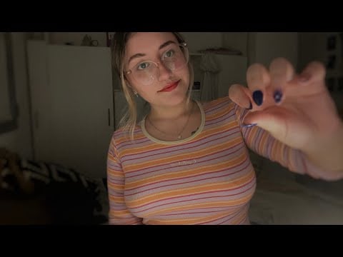 ASMR CASERO EN LO QUE LLEVO PUESTO // SCRATCHING Y MÁS 