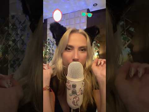 This or That💕#this #or #that #asmr #pelinasmr #tingles #relax #