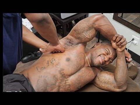 Pro Body Builder's Subscapularis Sports Massage (No Music)