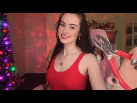 ASMR you’re a toy in santa’s workshop (you’re broken) 🎅🏻🎁